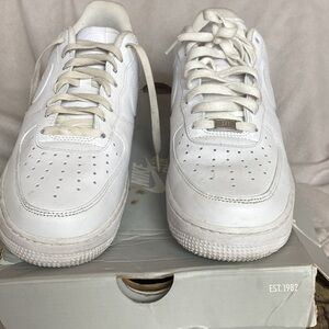 Nike Men’s White Leather Air Force 1 Sneakers